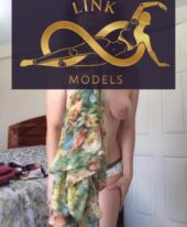 LAURINE SEXY